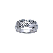 Beautiful and eternal ~ Celtic Knotwork Sterling Silver Ring TR3338