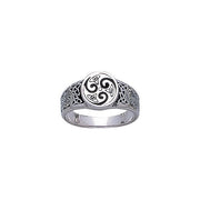 Spirit, mind, and passion ~ Sterling Silver Celtic Triquetra Ring TR925