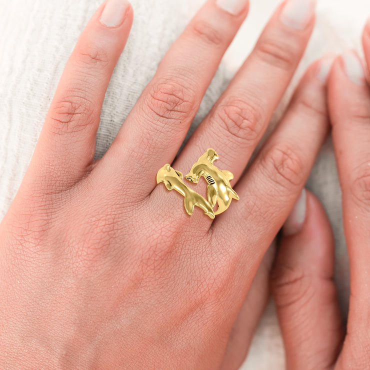 Independently strong hammerhead shark Solid Gold Ring GRI1614