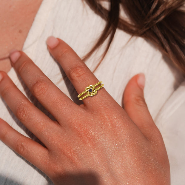 Celtic Knotwork Solid Yellow Gold Ring With Heart Gemstone GRI2308