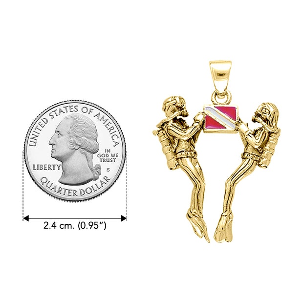 We Love Scuba Double Diver Solid Gold Pendant GTP3405