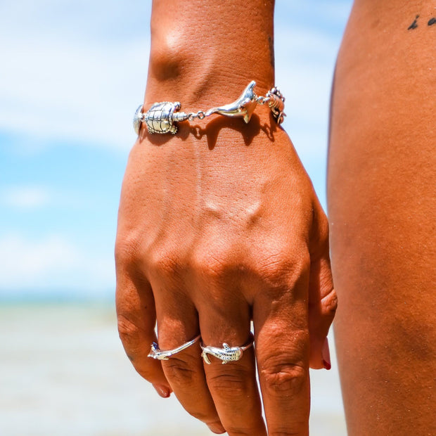 Breathing in the Sealife ~ Sterling Silver Jewelry Link Bracelet TBG352