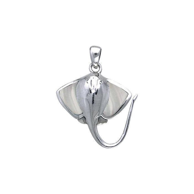 Excellent Maneuver on the Sea ~ Sterling Silver Inlaid Stingray Pendant TPD050