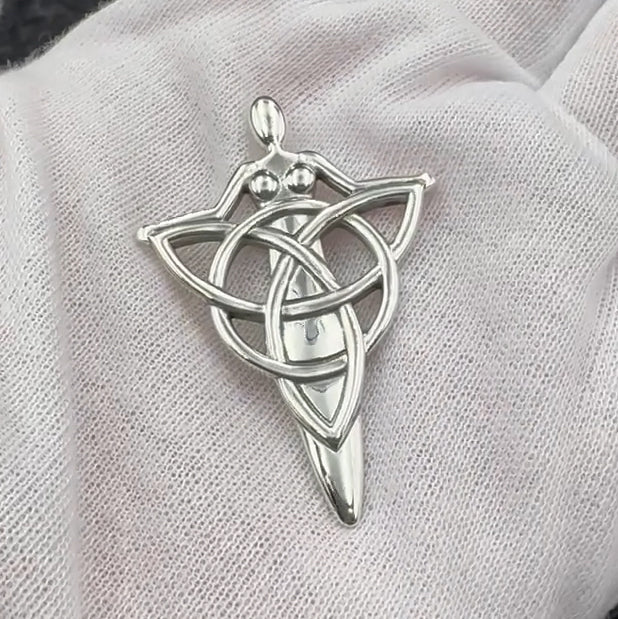 Celtic Danu Goddess Triquetra Sterling Silver Pendant TPD1203