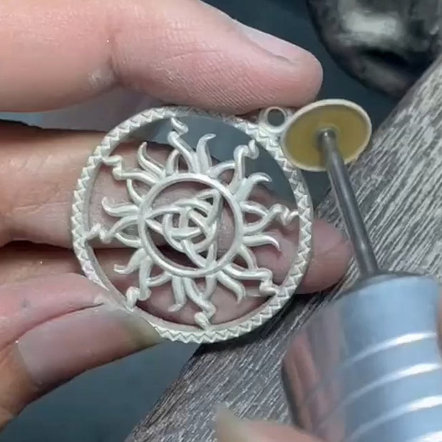 The Sun and Celtic Triquetra Silver Pendant TPD5928