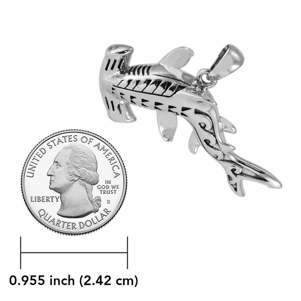 Hammerhead Shark with Wave Designs Engrave into Body Silver Pendant TPD6103