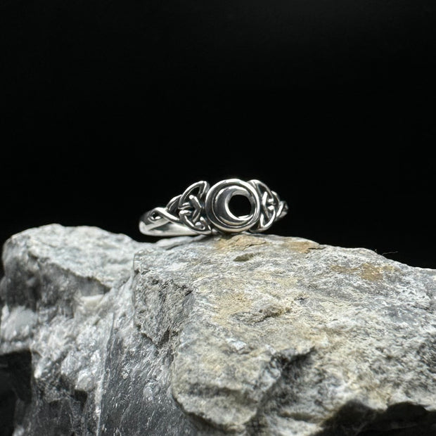 Celtic Crescent Moon Silver Ring TR1746