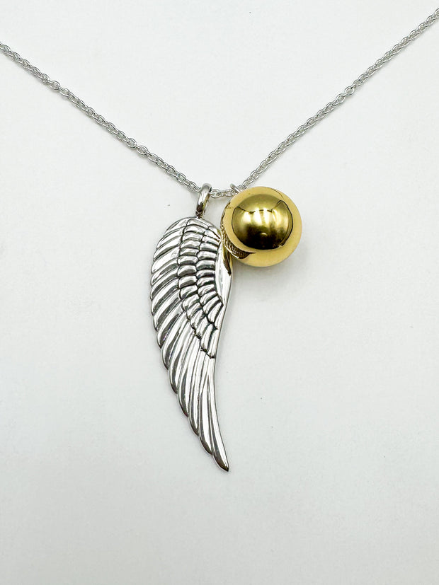 Angels Wing With Globe Ball Necklace TSE711P