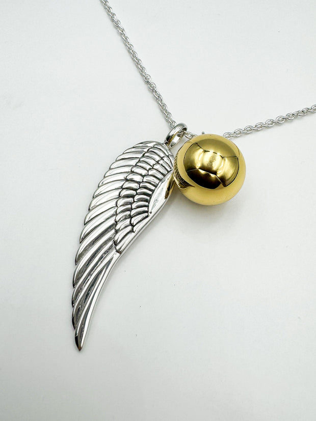 Angels Wing With Globe Ball Necklace TSE711P