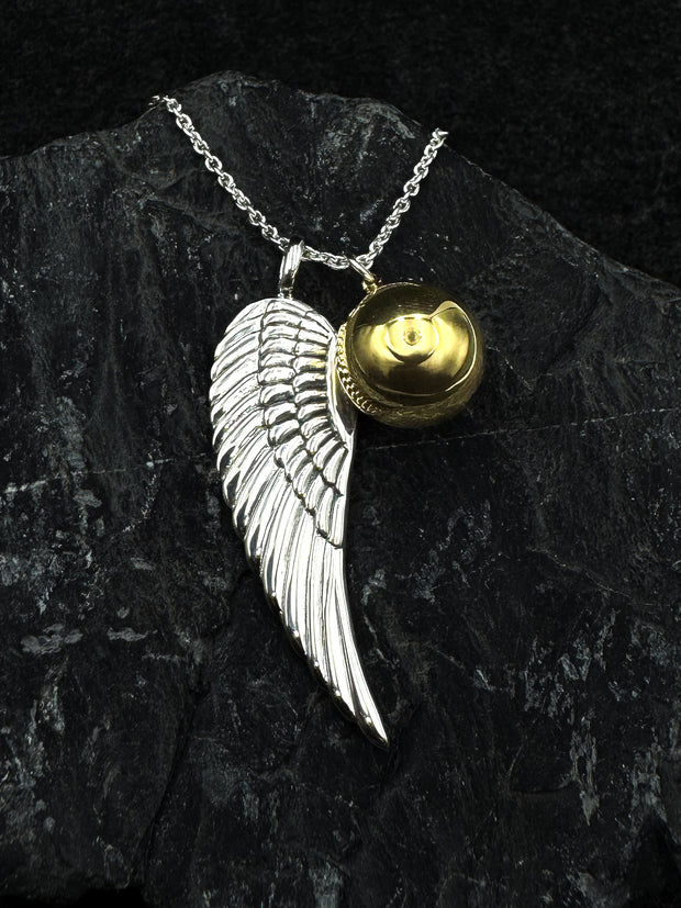 Angels Wing With Globe Ball Necklace TSE711P