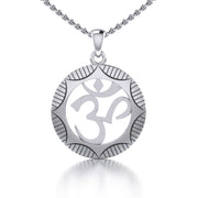 Hollow Om Meditation Silver Pendant With Chain Set TSE746