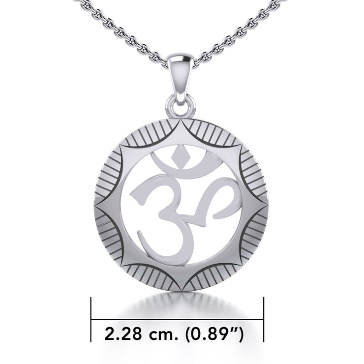 Hollow Om Meditation Silver Pendant With Chain Set TSE746