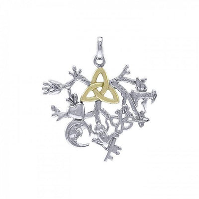 Behold the Presence of the Captivating Cimaruta Pendant MPD3135