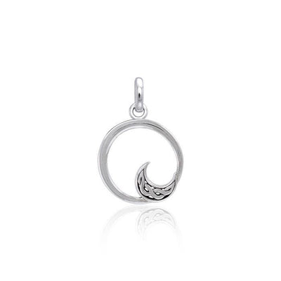 Round Silver Pendant with Celtic Crescent Moon TPD3850