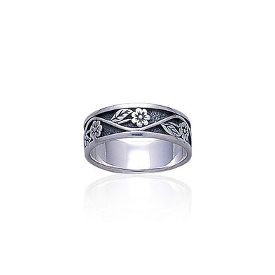 Silver Flower Ring TR015 Ring