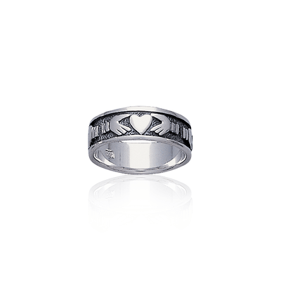 Irish Claddagh Silver Ring TR059