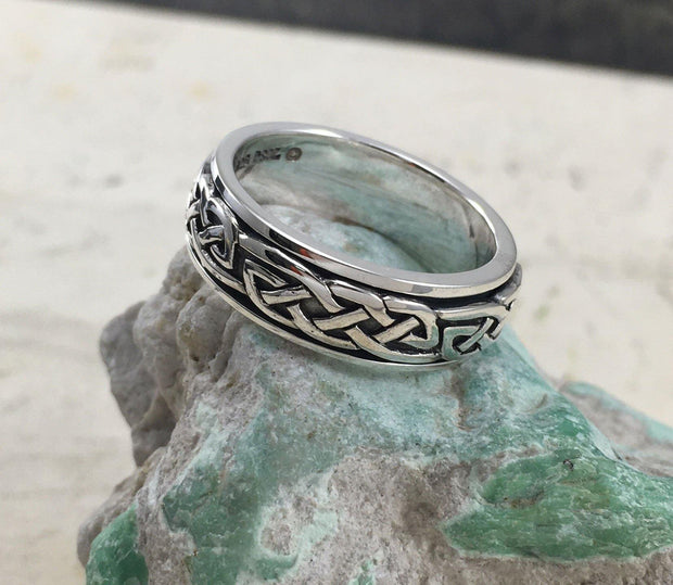 Mirror the Celtic lifetime tradition ~ Celtic Knotwork Sterling Silver Spinner Ring TR1757 - Wholesale Jewelry
