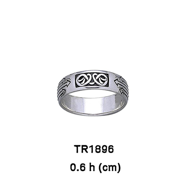 We live in a continuous journey of life ~ Celtic Knotwork Sterling Silver Ring TR1896