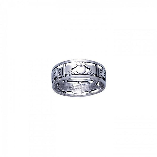 You’re the key to my heart ~ Celtic Knotwork Irish Claddagh Sterling Silver Ring TR216