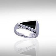 Modern Triangle Inlaid Silver Ring with Side Motif TR3372