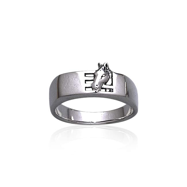 Horse Stables Silver Ring TR3569