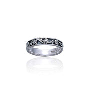 Thin Flower Silver Band Ring TR420