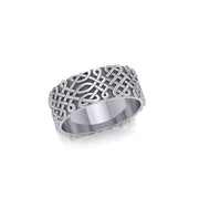 A beautiful representation of eternity ~ Sterling Silver Celtic Knotwork Ring TR675 Ring
