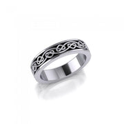 A Celtic art for the millennia ~ Sterling Silver Celtic Knotwork Ring TRI1345