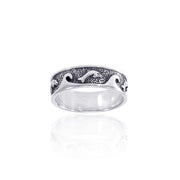 I love the ocean waves crashing on my feet ~ Sterling Silver Ring TR219
