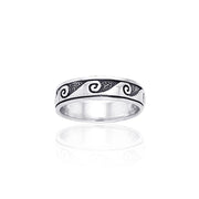 Shallow Surf Waves in the Sea ~ Sterling Silver Jewelry Ring TR553