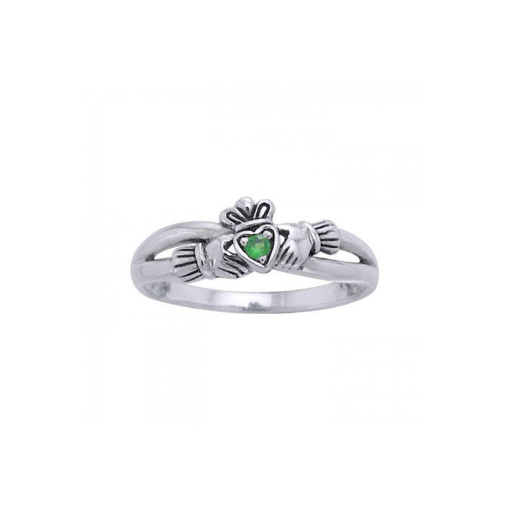 Follow Me on the Road to Infinity ~Irish Claddagh Ring TRI1117