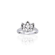 Citta Three leaf Sterling Silver Ring TRI907